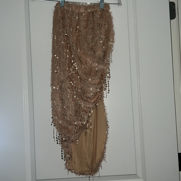 NEW GOLD Jluxlabel Sequin Fringe Top and Skirt - Picture 3 of 6